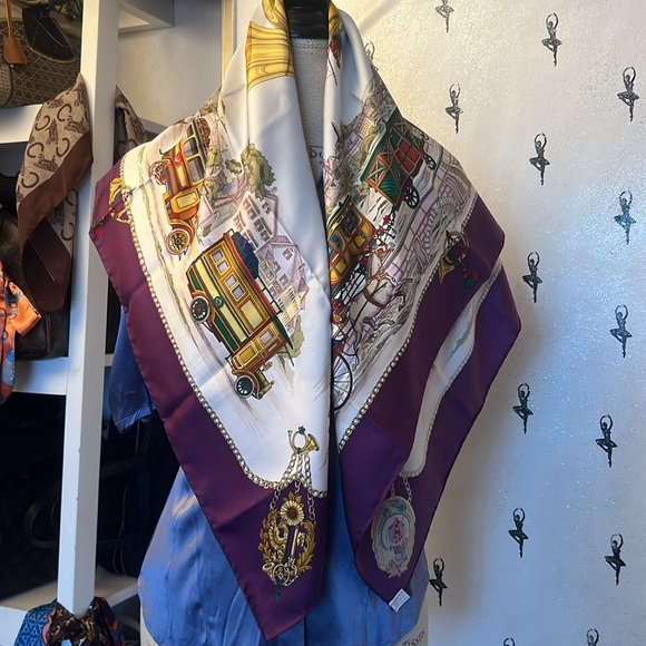 Gucci Equestrian "Servizi Postali" Design 100%Silk Scarf Made in Italy Auth.90cm - Picture 5 of 13